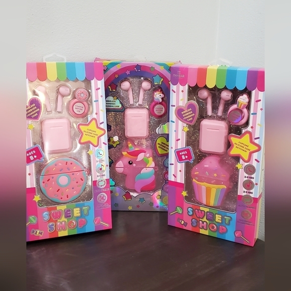 Sweet Shop Wireless Ear Buds +Charging Case - Picture 11 of 14